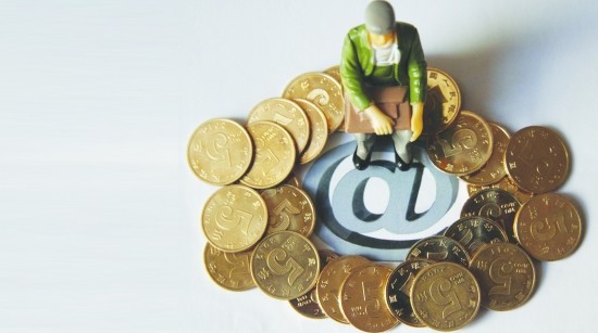 黄金冲高回落，市场预期差支撑金价